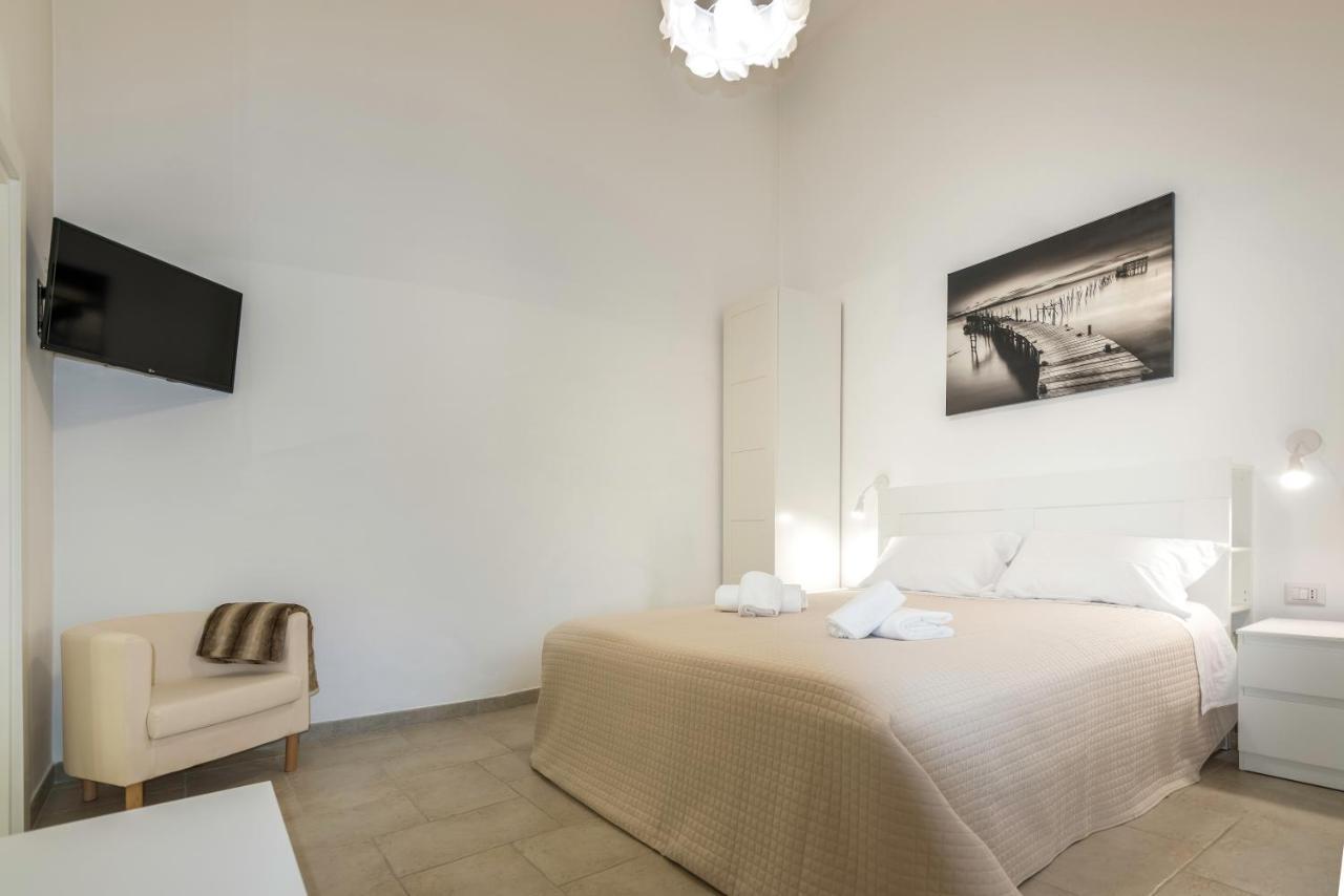 De' Villanova House Бриндизи Экстерьер фото